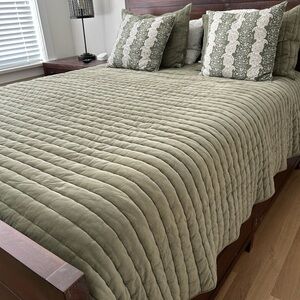 Threshold Sage Green Quilted Coverlet